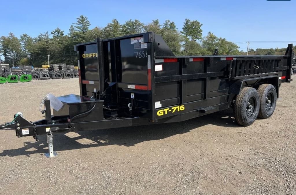 Side view of the trailer